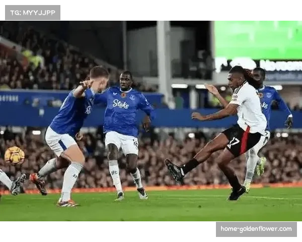 埃弗顿低位防守加反击战术，客场稳固表现克制高位逼抢